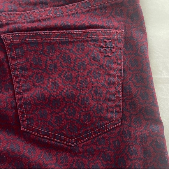 Tory Burch Straight Leg Jeans- Red Blue Floral Stretch- Size 28 - Picture 4 of 6